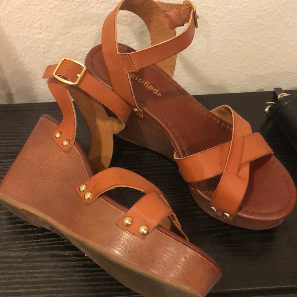 Wedges Sz 8.5